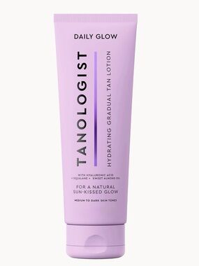 🆕 Daily Glow TANOLOGIST Hydrating Gradual Tan Lotion in medium to dark